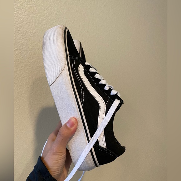 Women shoes - Picture 2 of 7